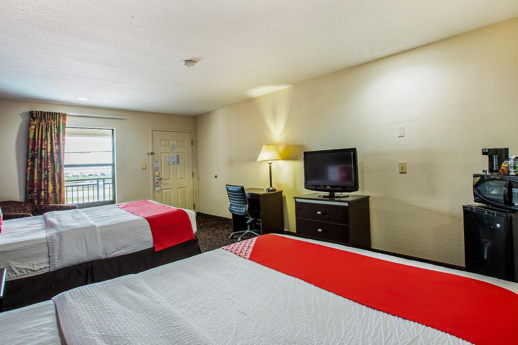 Oyo Hotel Lsu พอร์ทอัลเลน ภายนอก รูปภาพ